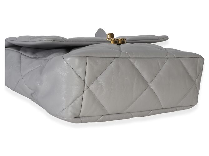 Chanel 19 Flap Bag aus gestepptem grauen Lammleder, groß Braun - Ansicht 7