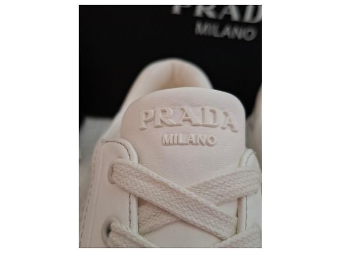Prada Re-Edition Nappa Leder Sneaker Weiß - Ansicht 5