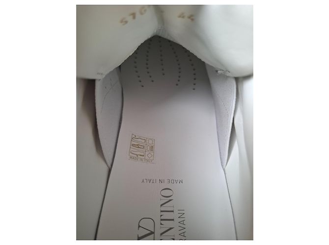 Valentino Garavani Sneakers One Stud Nero Bianco - vista 7