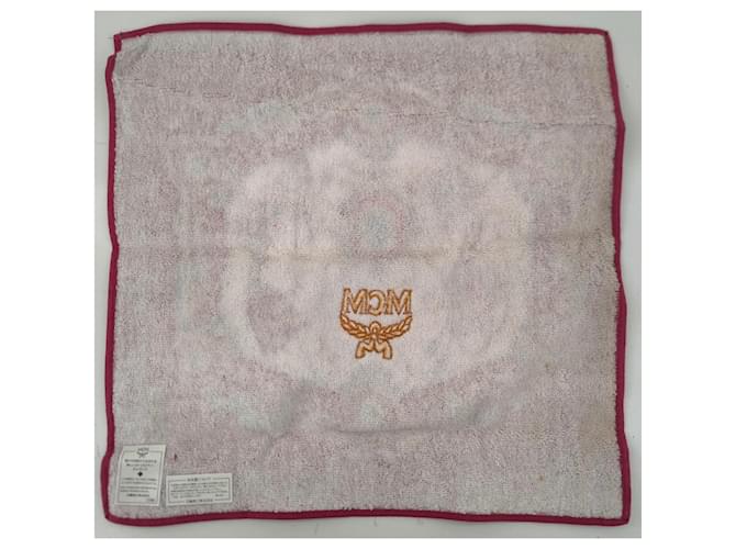 Toalla MCM Algodón Blanco Burdeos Roja Azul Gold hardware - vista 3
