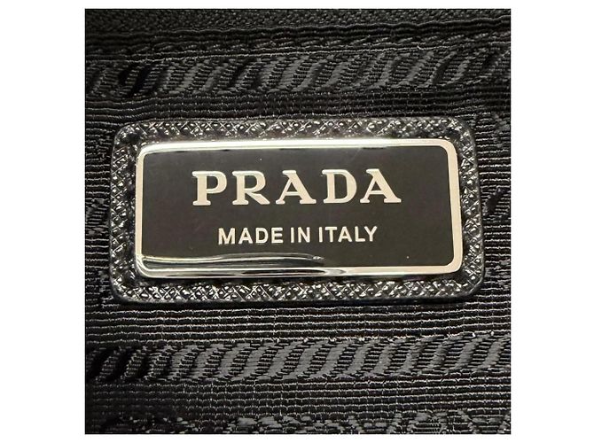 Saffiano Borsa a tracolla Prada 2VL033 con logo Triangle Nero - vista 11