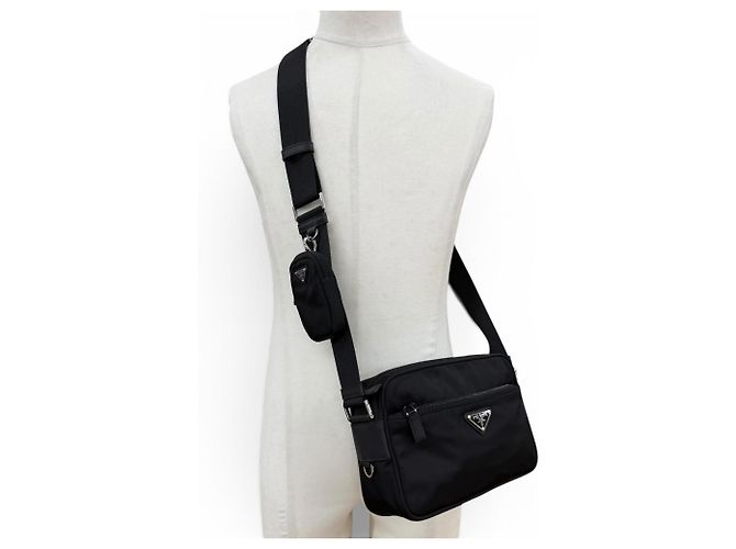 Borsa a tracolla Prada Nylon Re-Nylon con placca logo Triangle Nero - vista 2