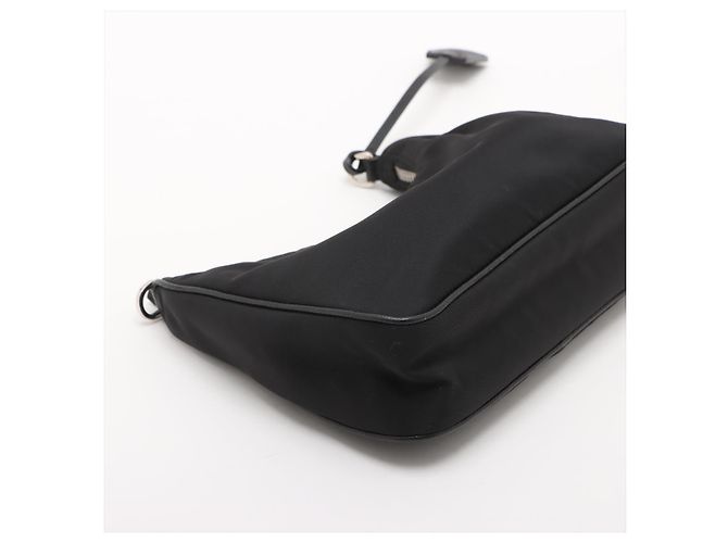 Prada Borsa a tracolla Re-Edition 2005 in nylon Econyl Black Nero - vista 7