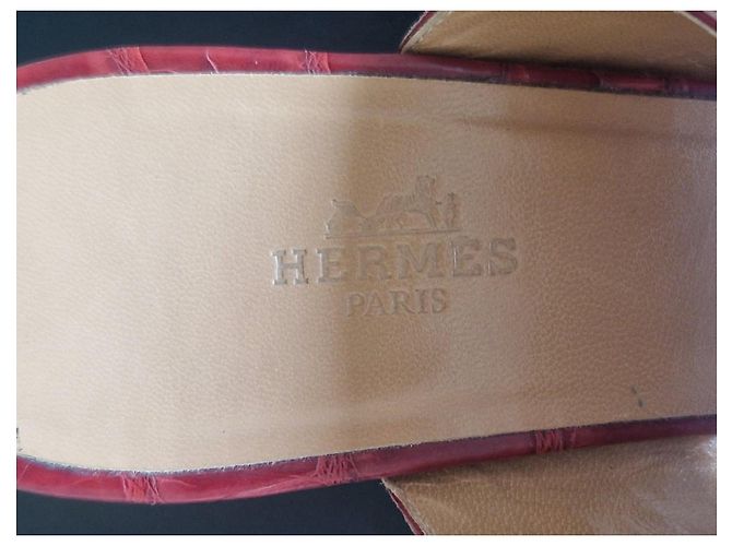 Mule Hermès pelle di alligatore Rosso - vista 11