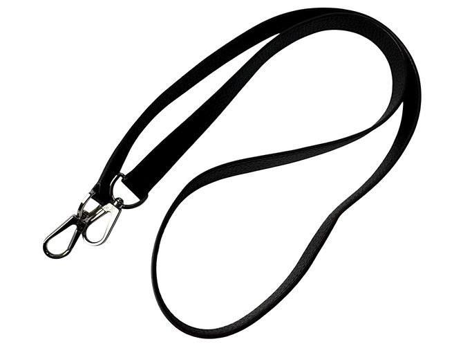 Borsa a tracolla Louis Vuitton Capucines BB Nero - vista 19