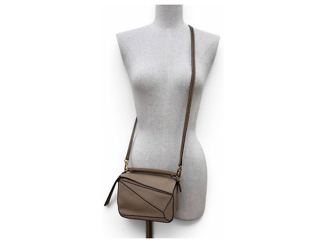 Borsa a mano Loewe Puzzle Mini 2-Way in pelle Beige - vista 3
