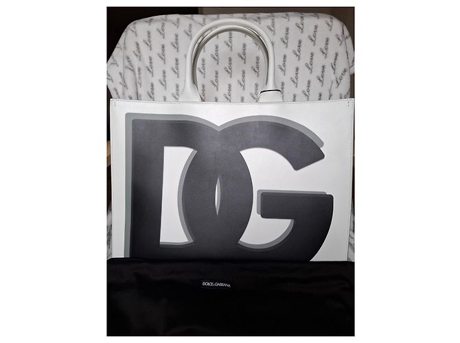 Dolce & Gabbana Borsa Tote DG Daily in Pelle Nero Bianco Grigio - vista 2
