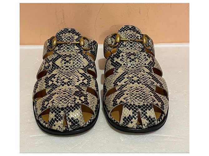 Sandálias Gucci couro efeito pitão Impressão em python Gold hardware - vista 7