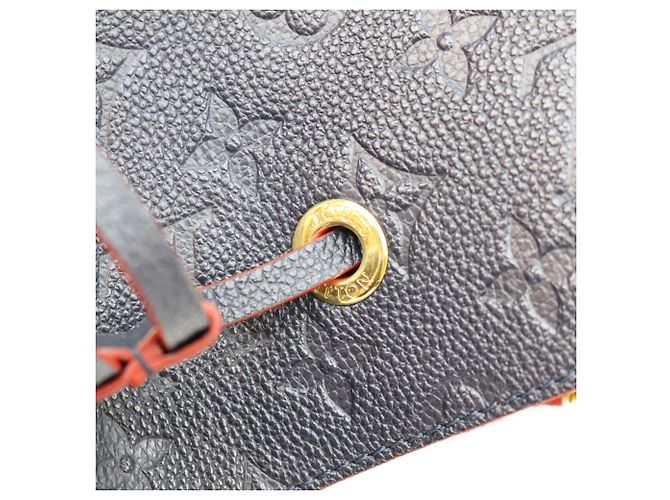 Néonoé Borsa a tracolla Louis Vuitton Empreinte Marine Rouge Neo Noe MM Blu navy - vista 9