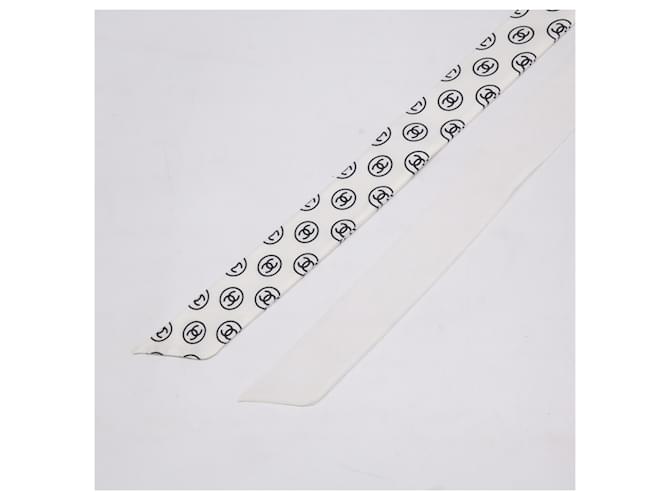 Foulard per capelli in seta CHANEL Coco Mark Bianco - vista 5
