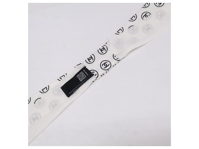 Foulard per capelli in seta CHANEL Coco Mark Bianco - vista 6