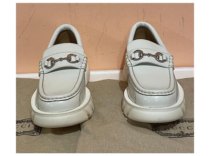 Mocassini Gucci Horsebit in pelle bianca Bianco - vista 3
