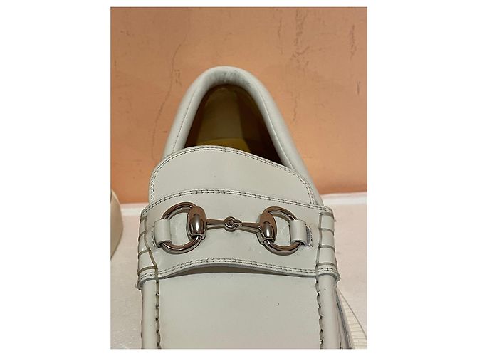 Mocassini Gucci Horsebit in pelle bianca Bianco - vista 6