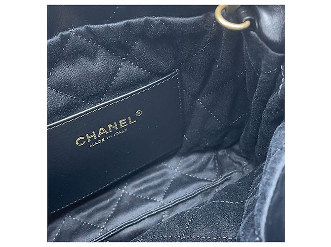 Chanel Black Mini Shiny Calfskin 22 Handbag - view 6