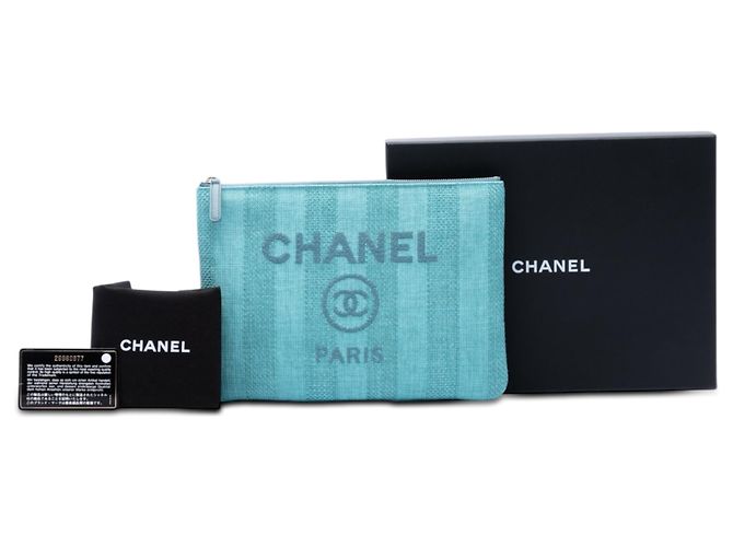 Clutch Chanel Blue Medium Tweed Deauville O Case - vista 7
