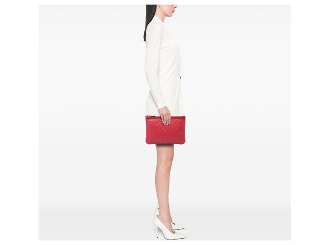 Clutch Chanel Red Medium Quilted Lambskin Chain Boy O Case Rosso - vista 6