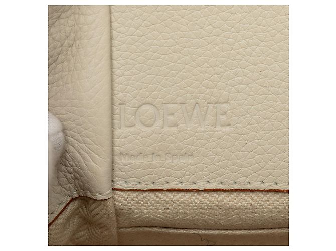 Borsa Hammock LOEWE bianca in pelle di vitello granulata mini Bianco - vista 5