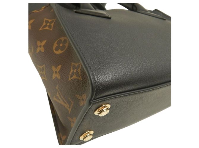 Twist Louis Vuitton Black Monogram On My Side PM Nero - vista 14