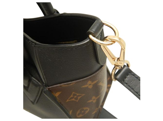 Twist Louis Vuitton Black Monogram On My Side PM Nero - vista 15