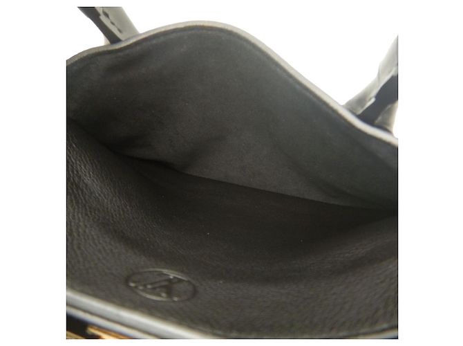 Twist Louis Vuitton Black Monogram On My Side PM Nero - vista 6