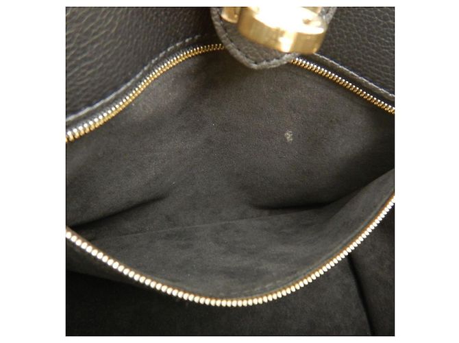 Twist Louis Vuitton Black Monogram On My Side PM Nero - vista 9