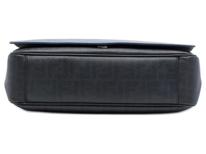 Fendi Black Zucca Spalmati Ombre Flap Crossbody Nero - vista 3
