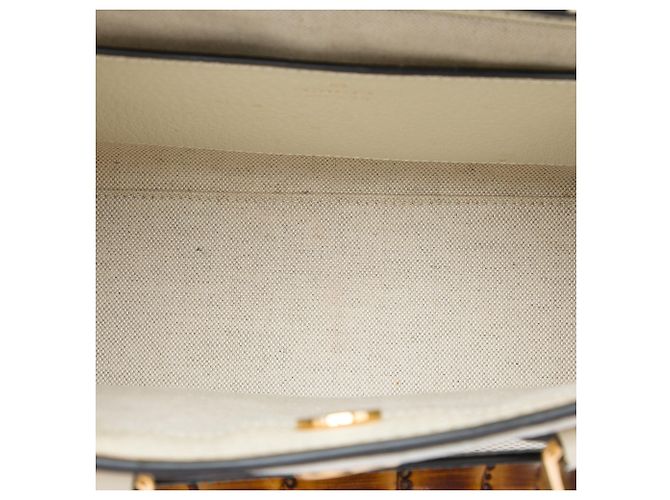 Borsa Gucci Brown Medium Jumbo GG Canvas Bamboo Diana Marrone Beige - vista 4