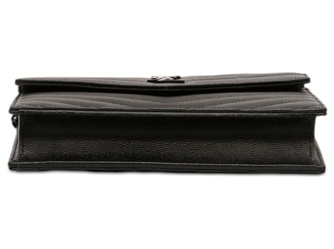 Portafoglio a catena envelope monocromatico Cassandre in pelle grain de poudre nera Saint Laurent Nero - vista 3