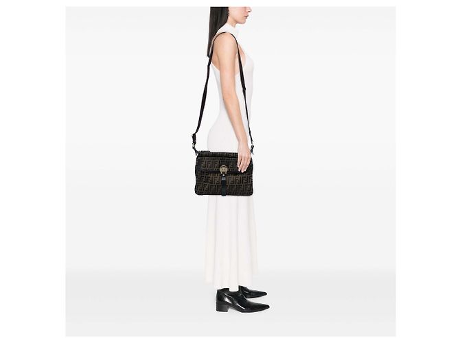 Fendi Marrone Zucca Canvas Chef Zip Crossbody - vista 5