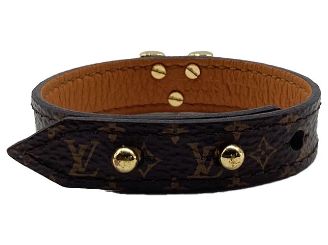 Louis Vuitton Essential V Bracelet in Brown Coated Canvas Red - view 9