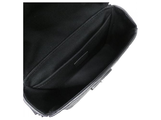 Borsa Louis Vuitton Taurillon Monogram Nero - vista 8