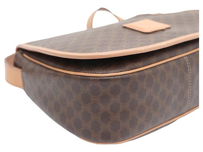Céline Borsa a tracolla e borsa crossbody in tela Macadam Marrone - vista 16