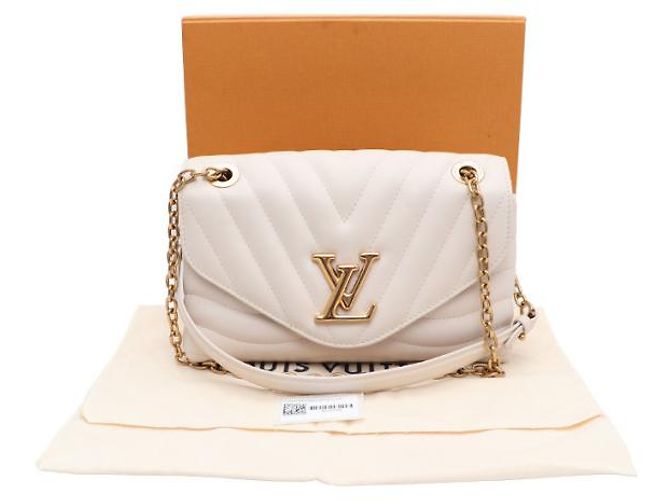 Louis Vuitton Borsa a Spalla e Borsa a Tracolla New Wave Chain Bianco - vista 16
