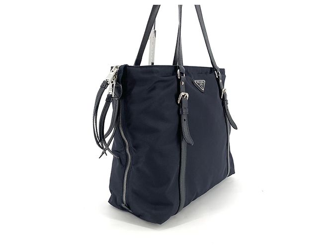 Prada Borsa shopper a tracolla in nylon Pocono con logo argento Blu - vista 4