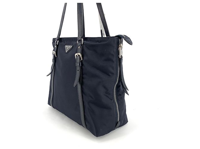 Prada Borsa shopper a tracolla in nylon Pocono con logo argento Blu - vista 5