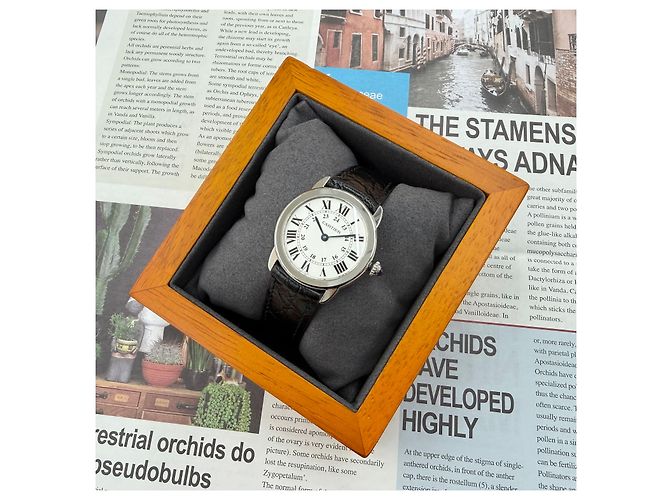 Cartier Ronde Solo Small Blue Hands Double Buckle Damenuhr - Ansicht 11