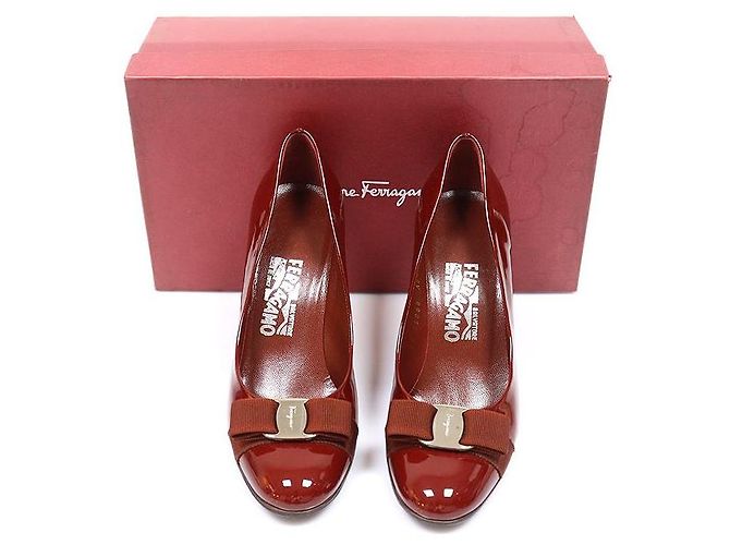 Salvatore Ferragamo Décolleté Carla Wine Patent da donna Rosso - vista 2