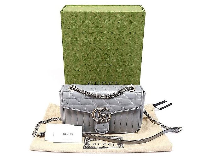 Gucci Piccola borsa a tracolla GG Marmont in matelassé chevron grigio Marrone - vista 2