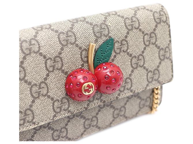 Gucci Mini borsa a tracolla con catena GG Supreme Canvas Cherry Marrone - vista 4