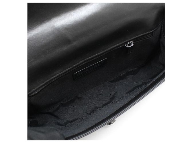 Chanel Black Leather Boy Bag Medium Shoulder Bag - view 14