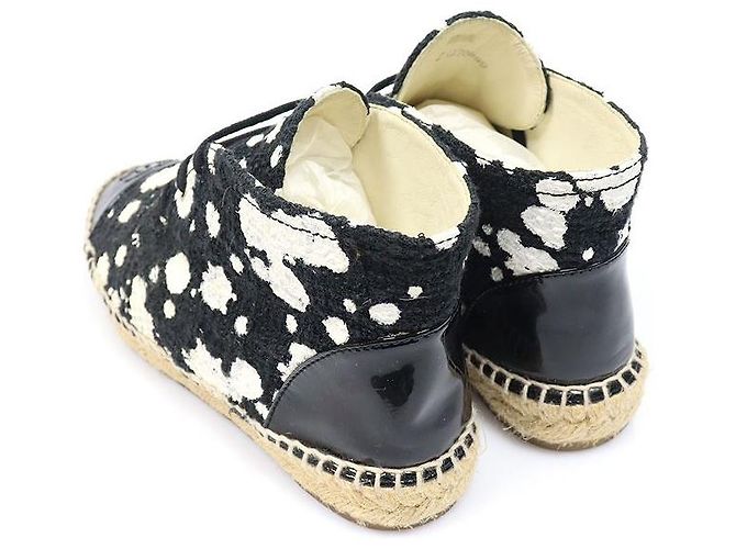 Chanel Espadrillas da donna in tweed nero verniciato con logo CC - vista 4