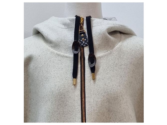 Louis Vuitton Capa con Capucha de Lana Reversible Multicolor - vista 8