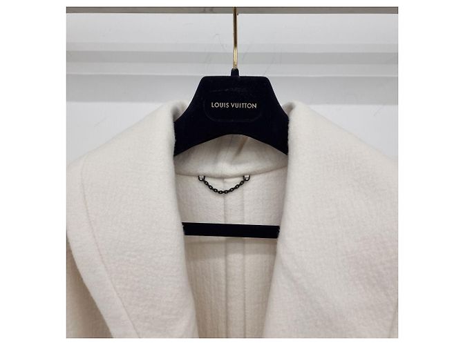 Louis Vuitton Wool Cashmere Wrap Coat White - view 6