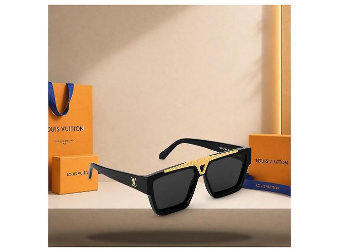 Louis Vuitton Evidence Sunglasses Black Acetate Frame - view 2