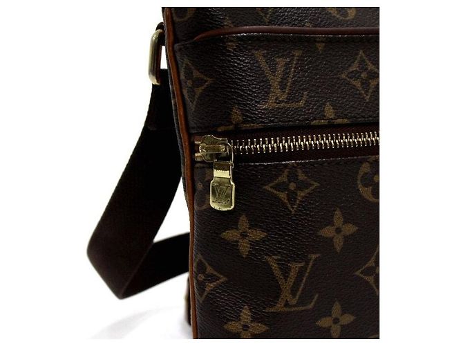 Louis Vuitton Pochette Valmy PM in tela Monogram, borsa a tracolla da uomo Multicolore - vista 8