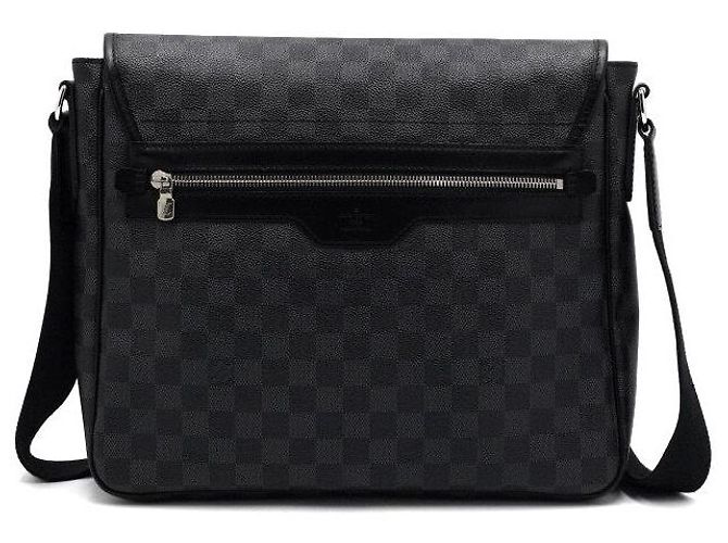 Louis Vuitton Borsa a tracolla Messenger Daniel MM in tela Damier Graphite Marrone - vista 4