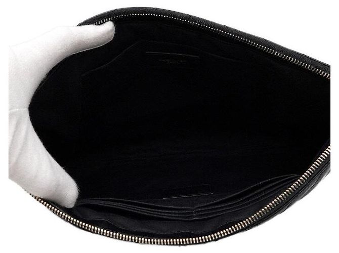 Saint Laurent Clutch per documenti Matelassé Monogram grande Nero - vista 6
