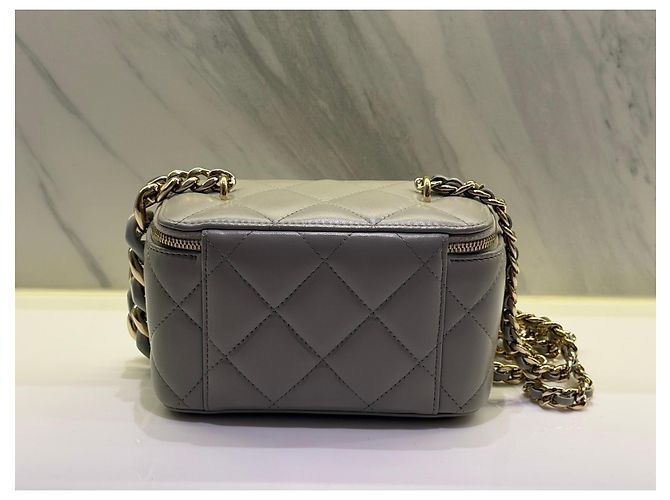 Chanel Borsa Vanity Small in Agnello Grigio - vista 6