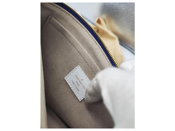 Louis Vuitton Neverfull MM Monogram Denim blu Bianco - vista 15