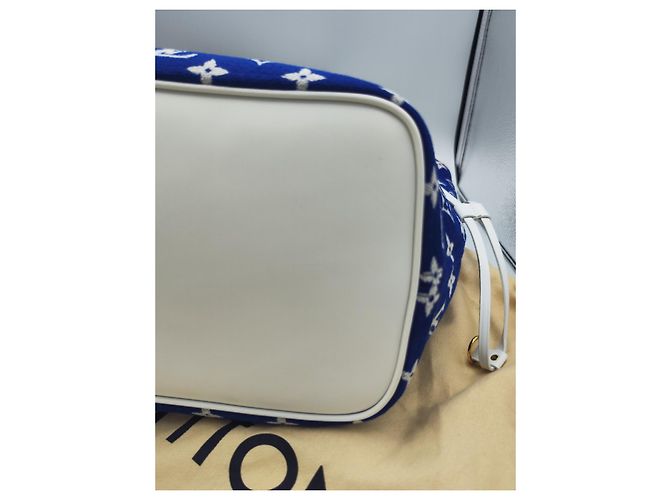 Louis Vuitton Neverfull MM Monogram Denim blu Bianco - vista 8